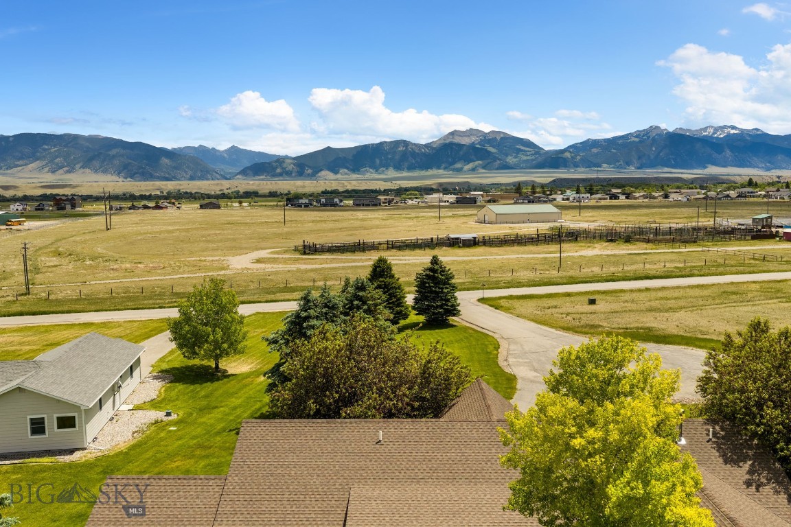 45 Sphinx Mountain Court