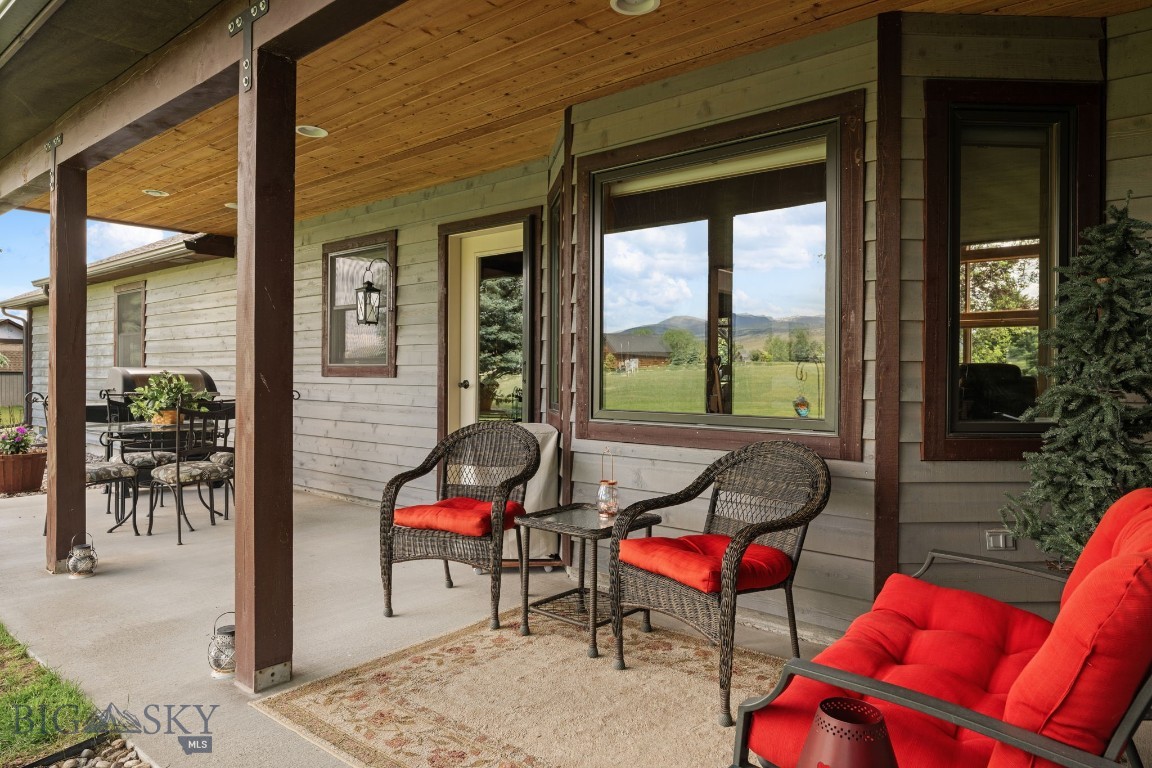 45 Sphinx Mountain Court