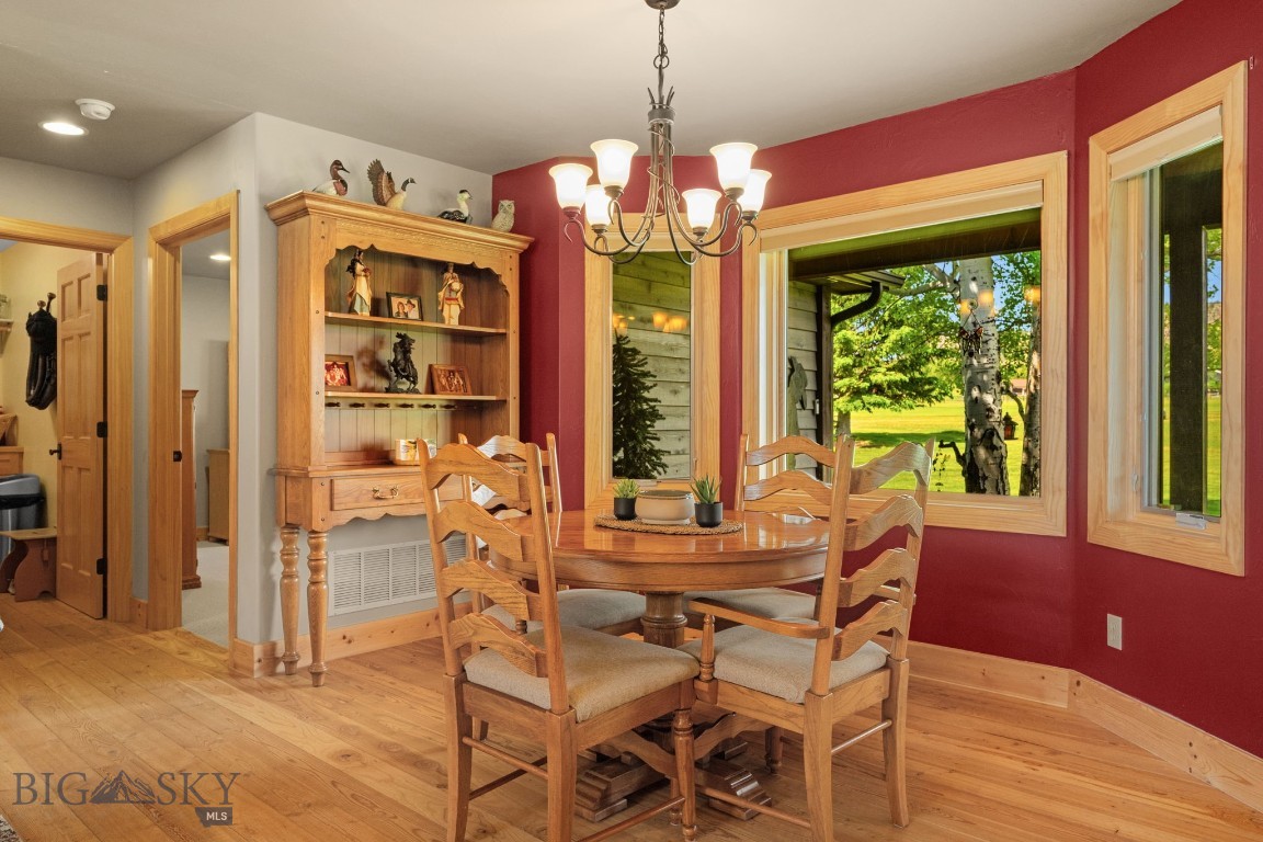 45 Sphinx Mountain Court
