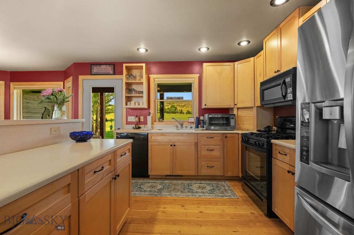 45 Sphinx Mountain Court