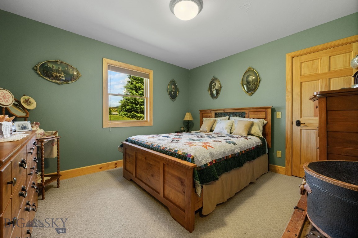 45 Sphinx Mountain Court