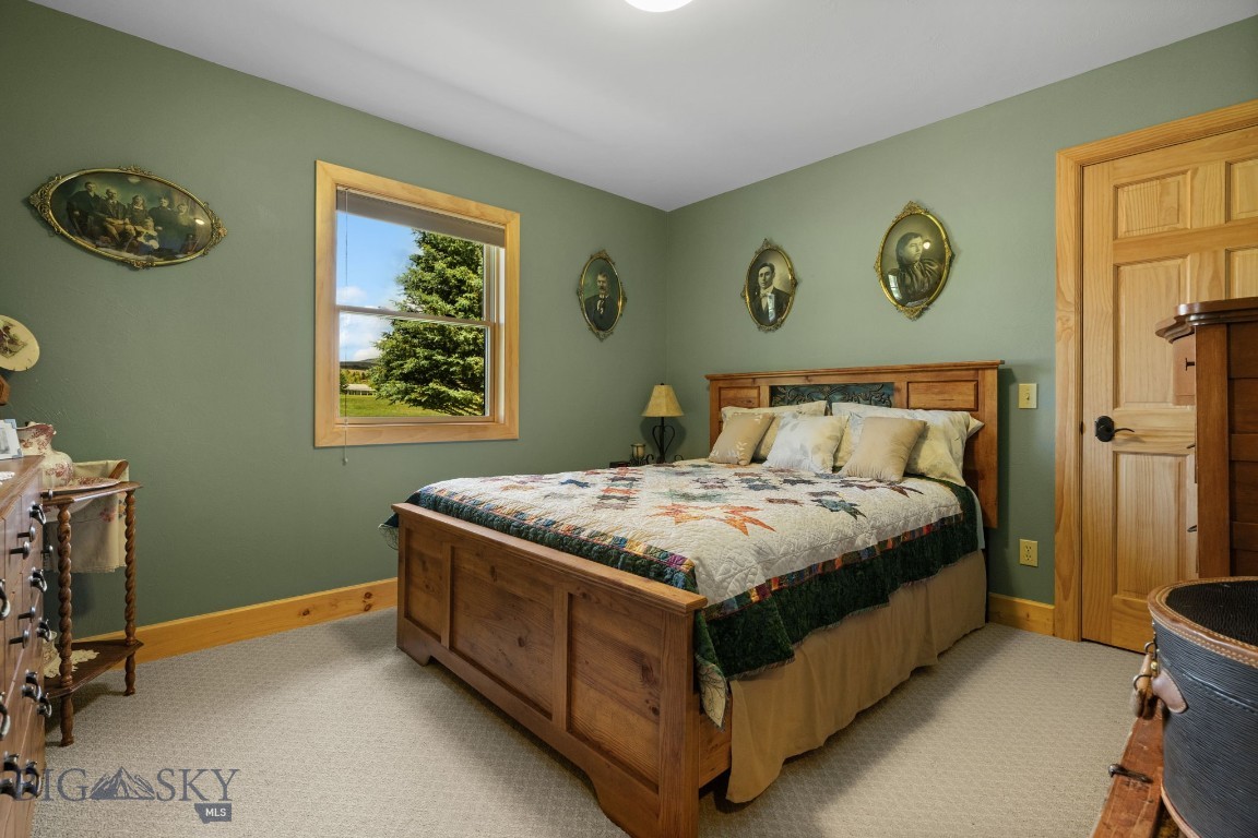 45 Sphinx Mountain Court