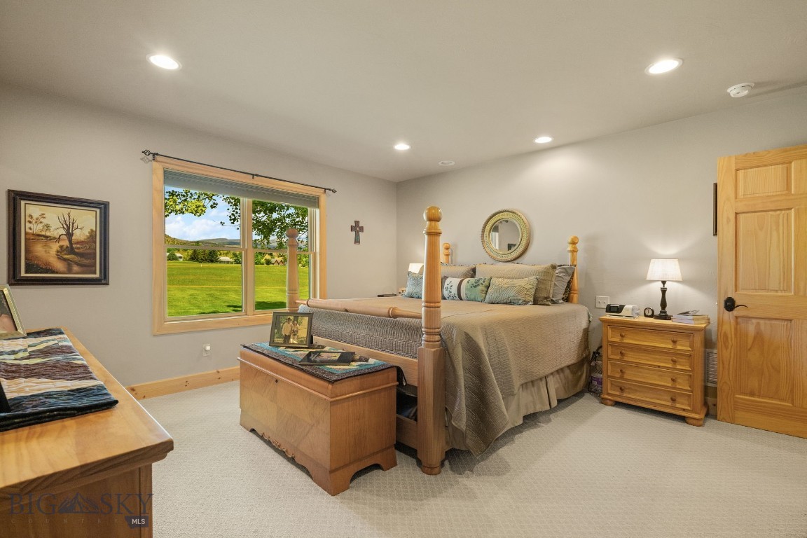 45 Sphinx Mountain Court