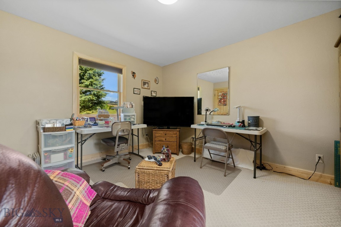 45 Sphinx Mountain Court