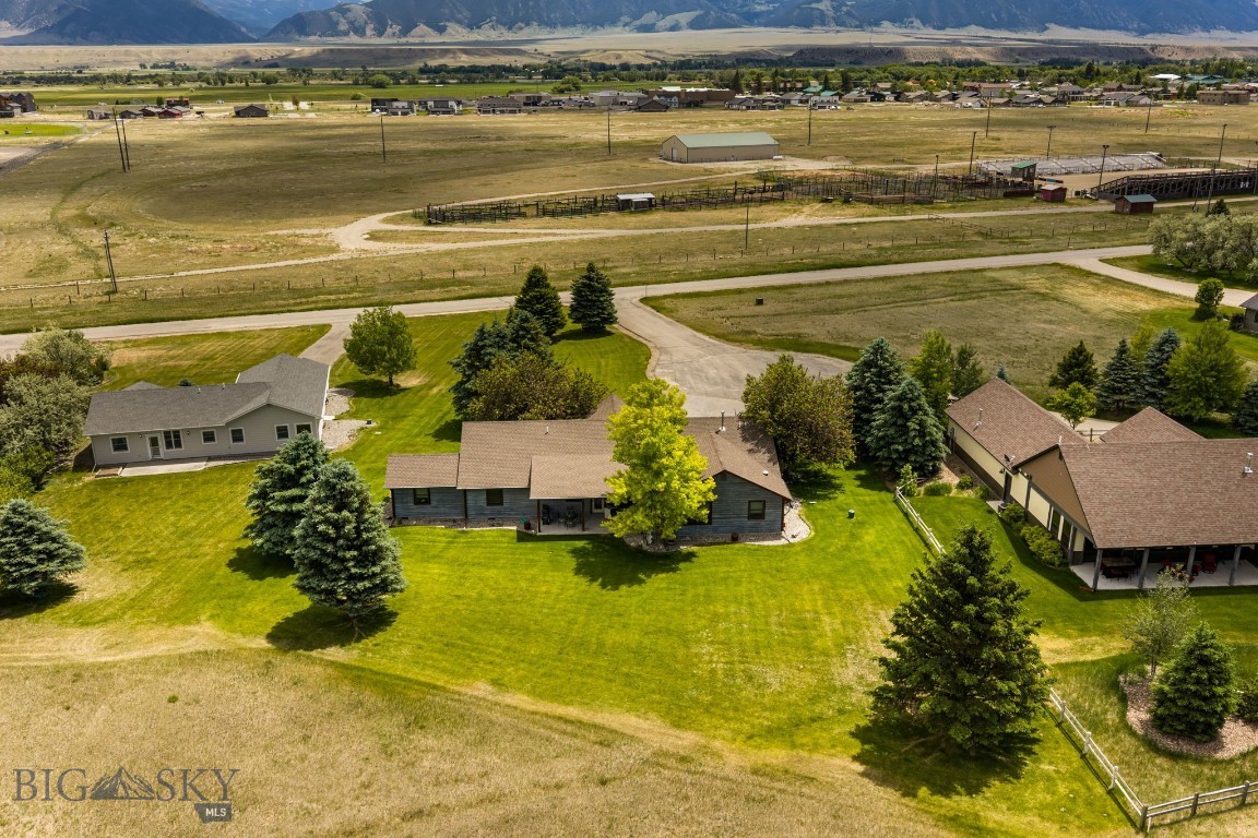 45 Sphinx Mountain Court