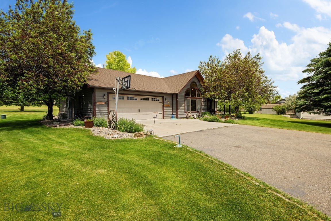 45 Sphinx Mountain Court