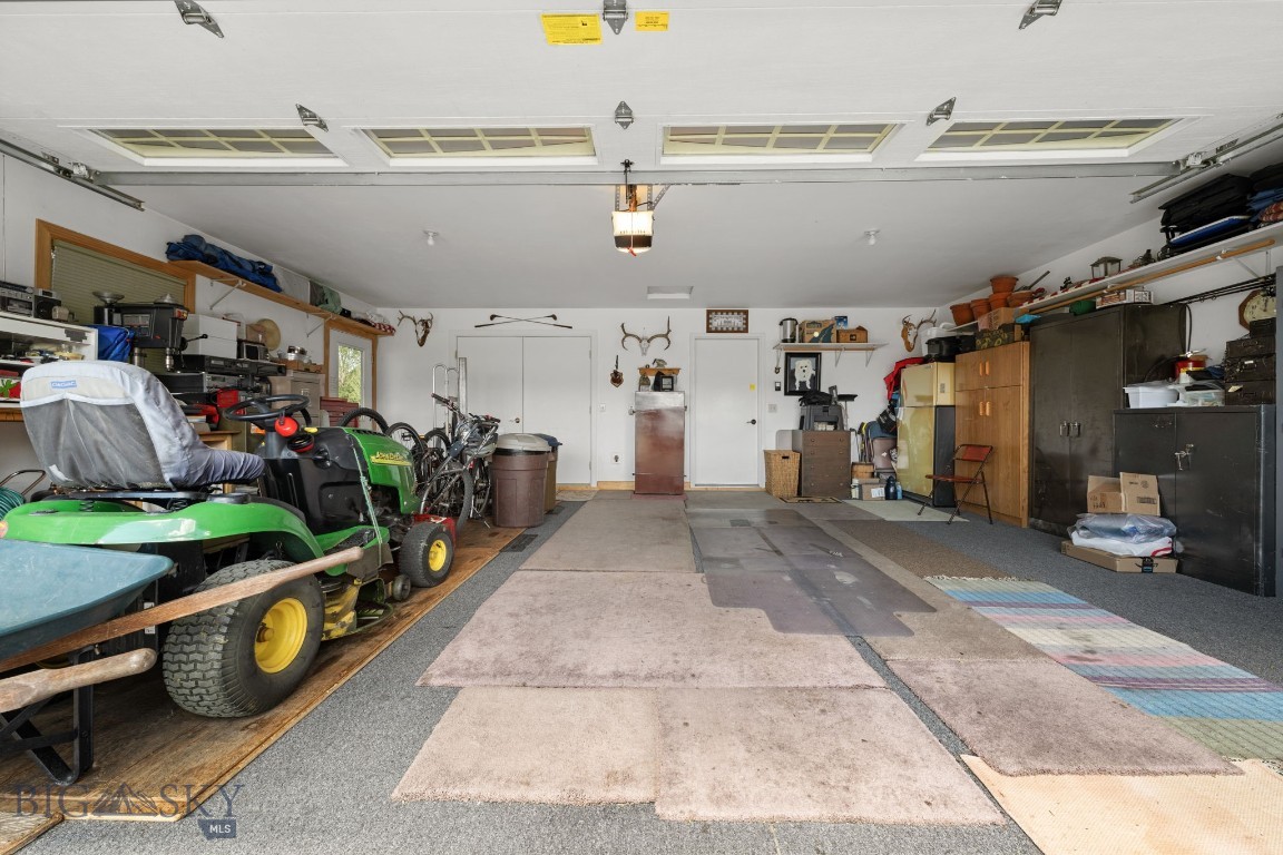 45 Sphinx Mountain Court
