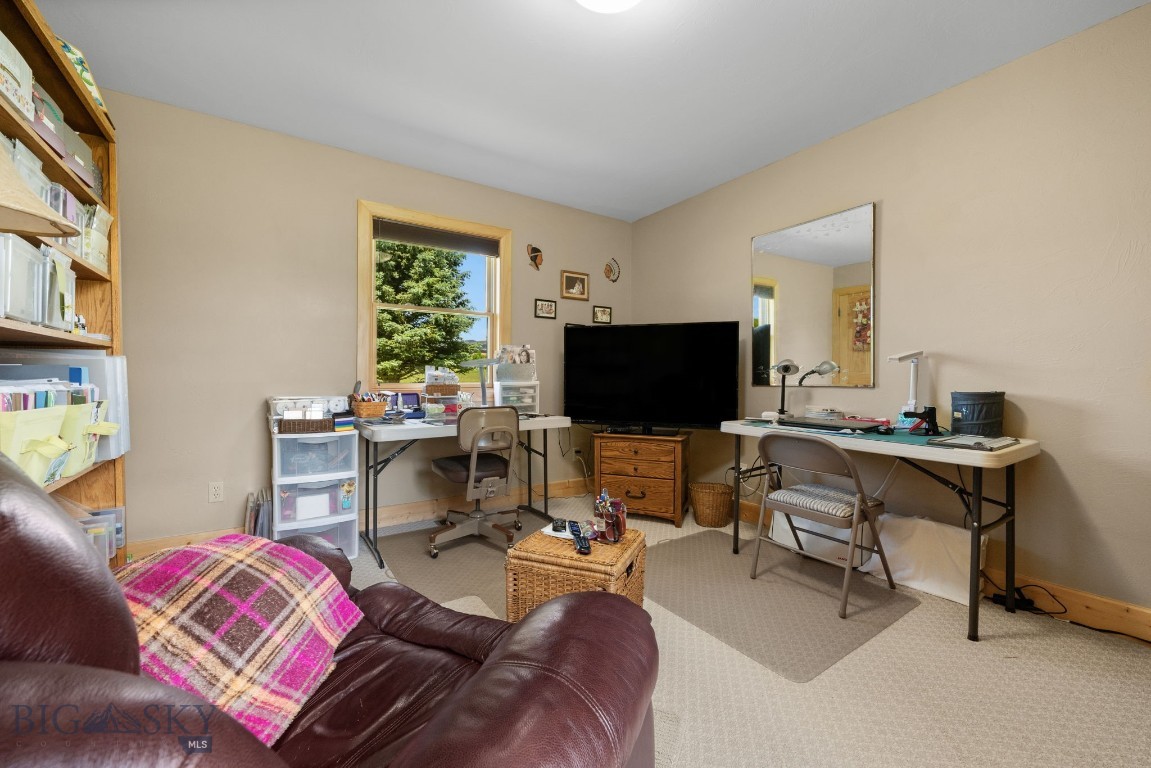 45 Sphinx Mountain Court