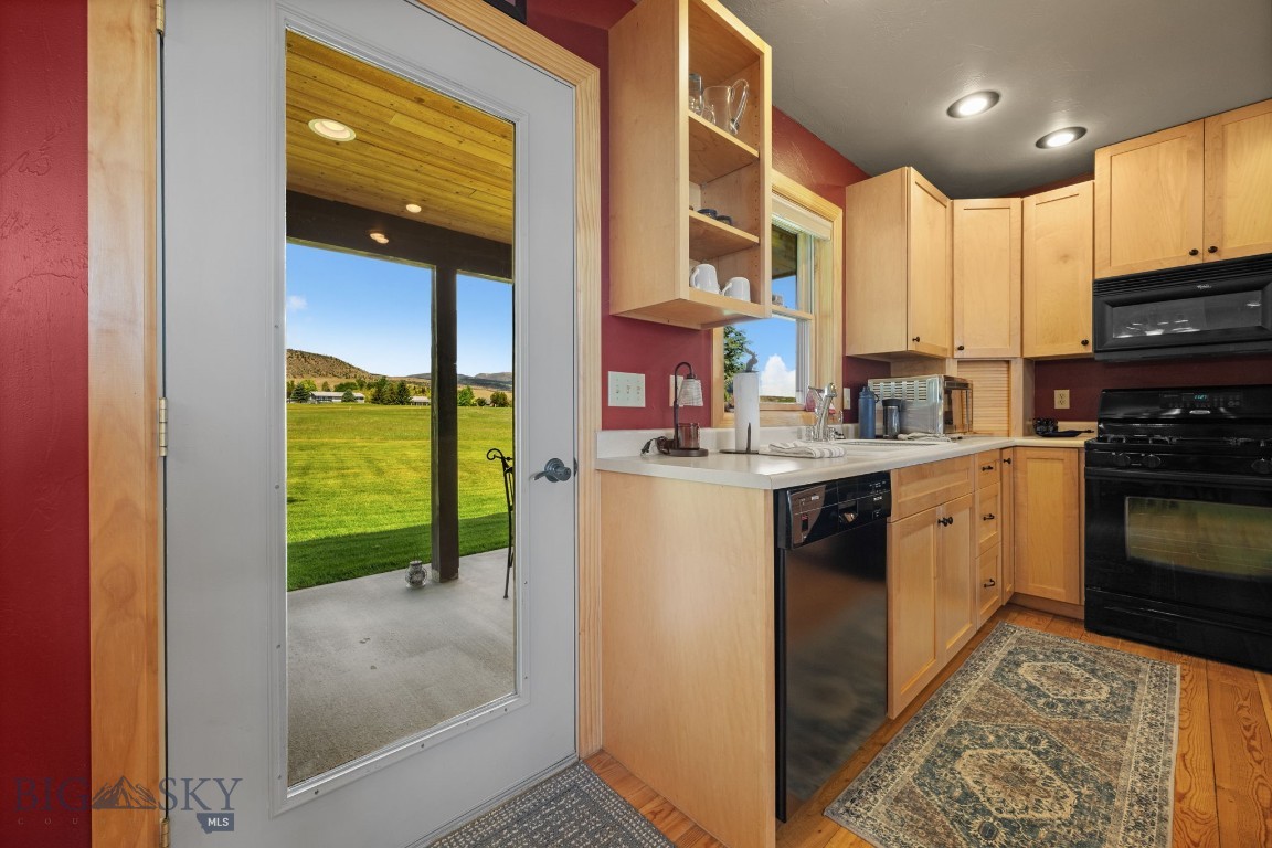 45 Sphinx Mountain Court