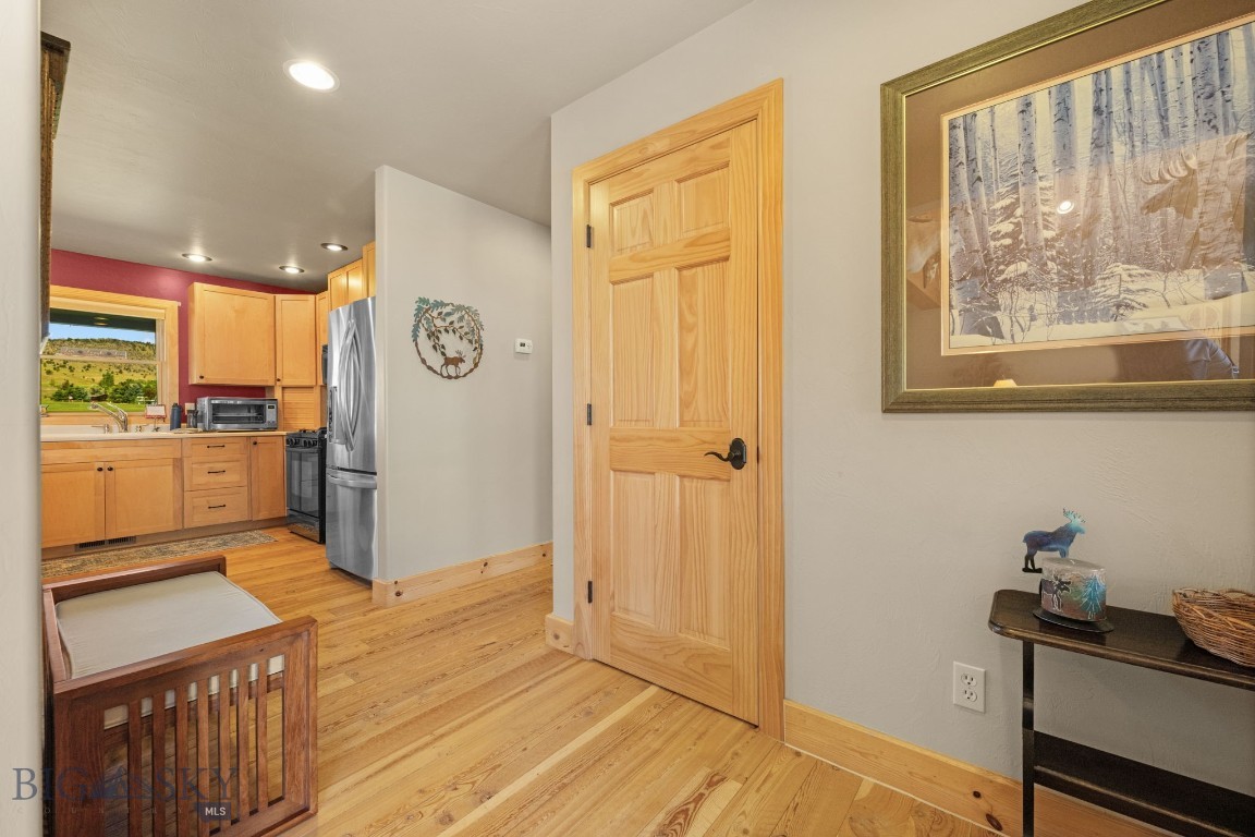 45 Sphinx Mountain Court