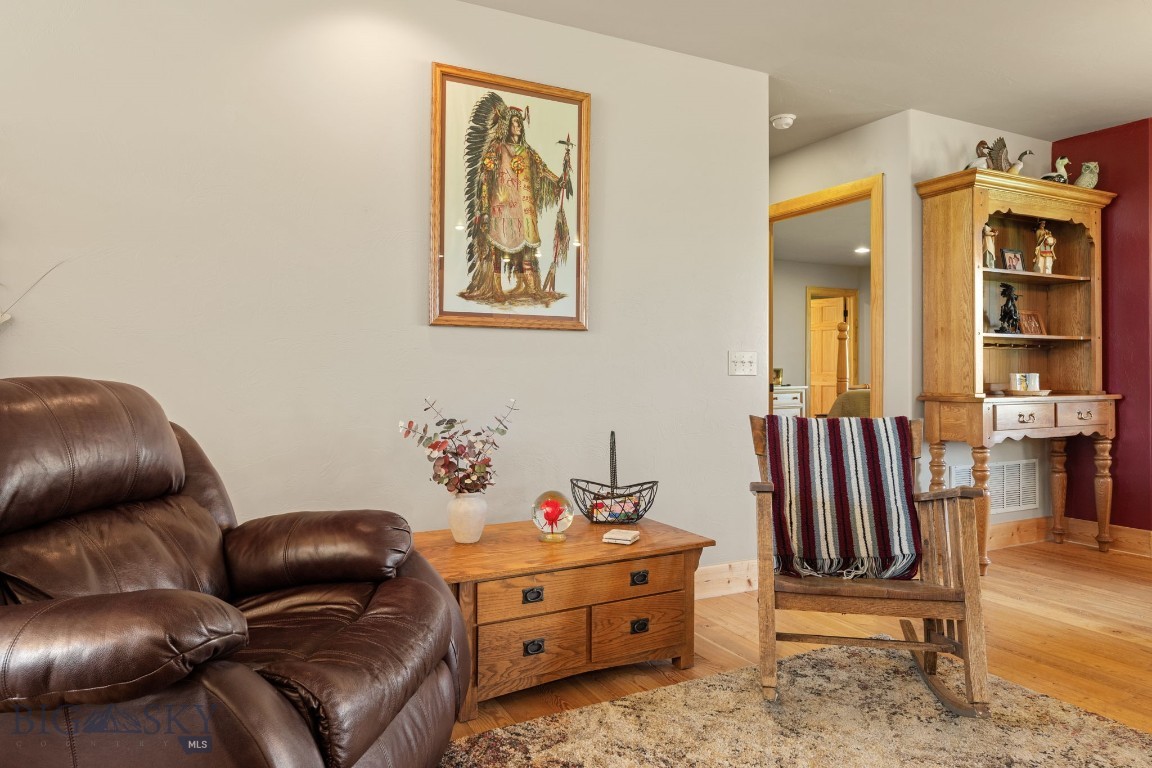 45 Sphinx Mountain Court
