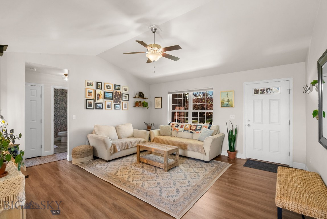 1007 Powers Boulevard
