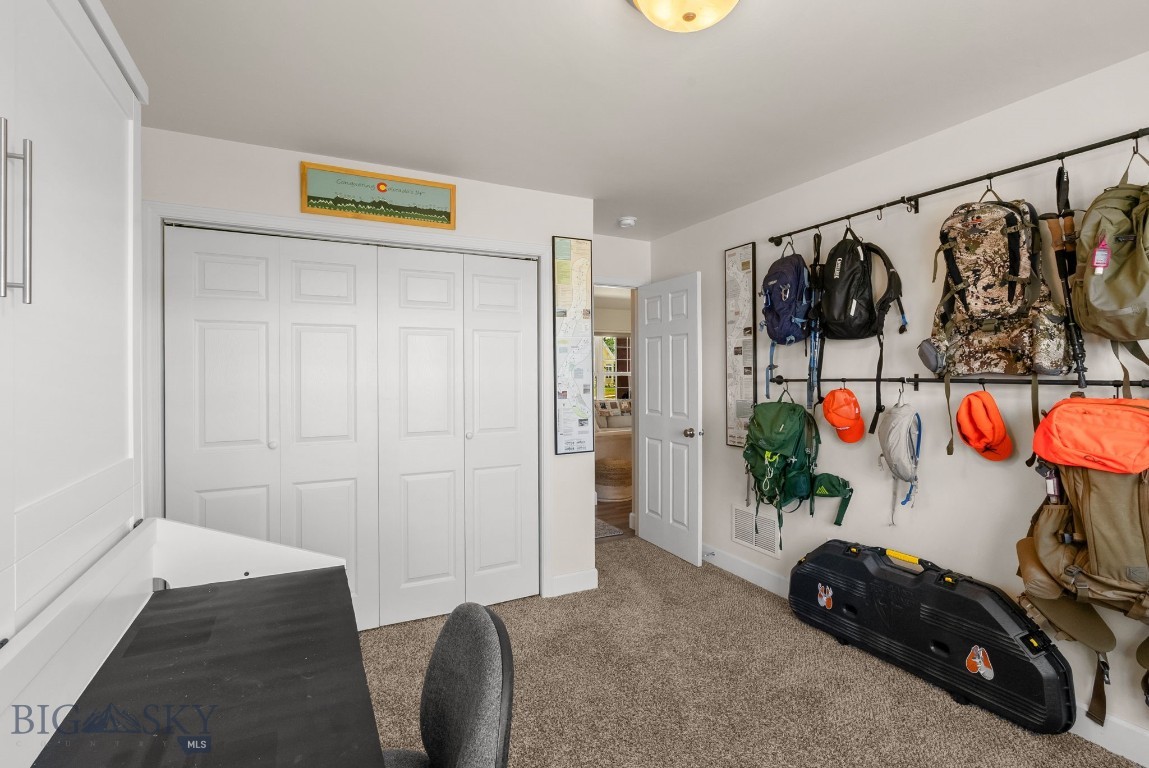 1007 Powers Boulevard