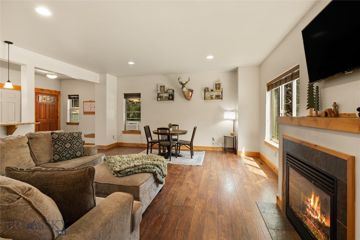 3091 Fen Way D
