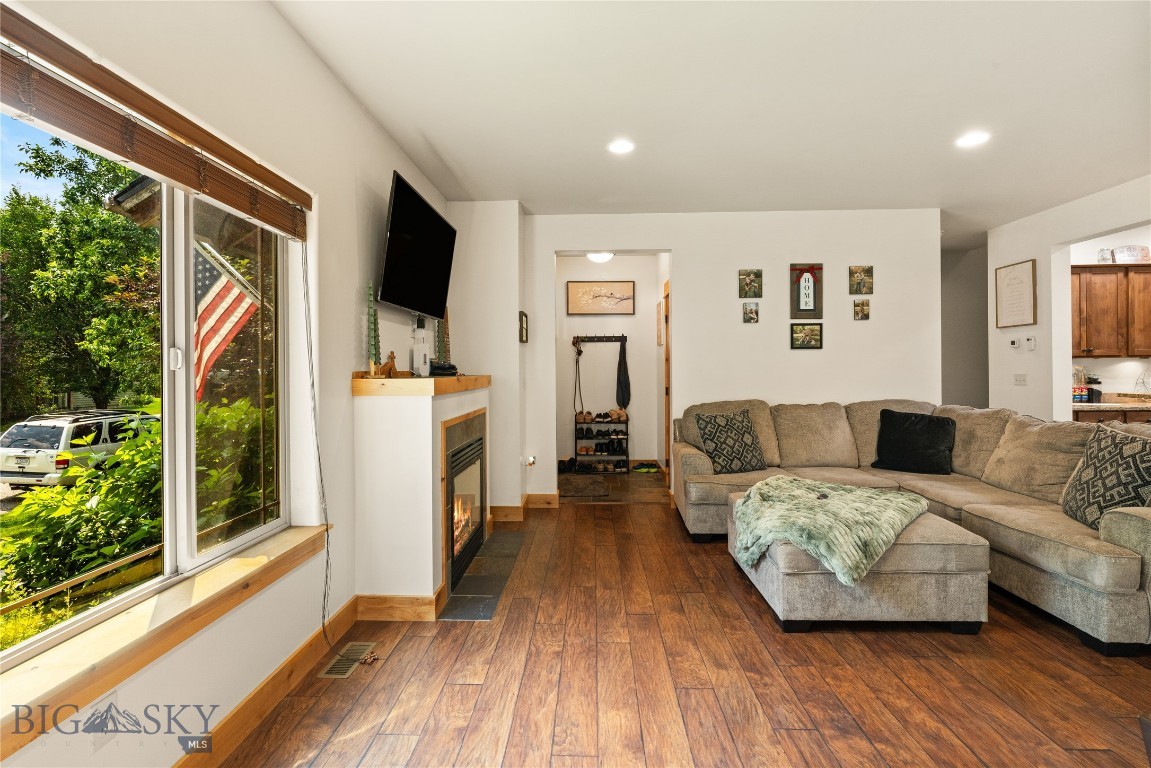 3091 Fen Way D