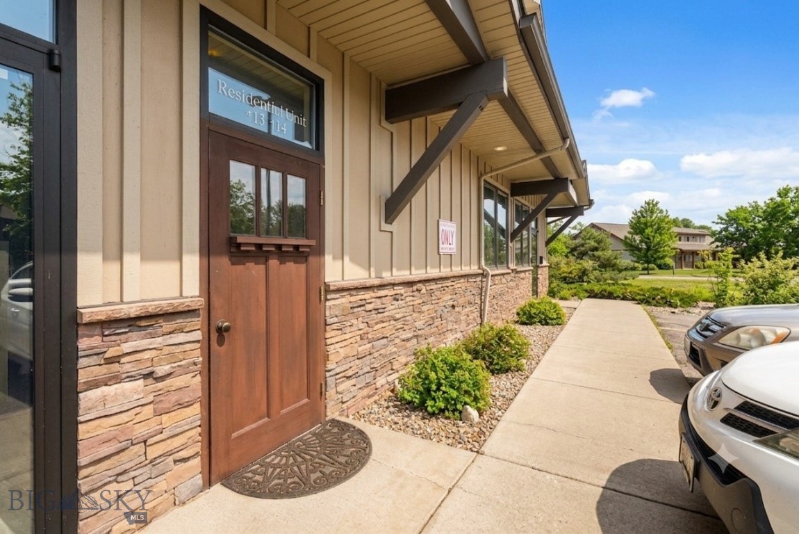 2115 Durston Road 13