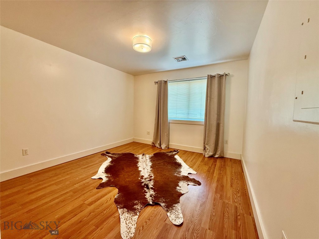 2115 Durston Road 13