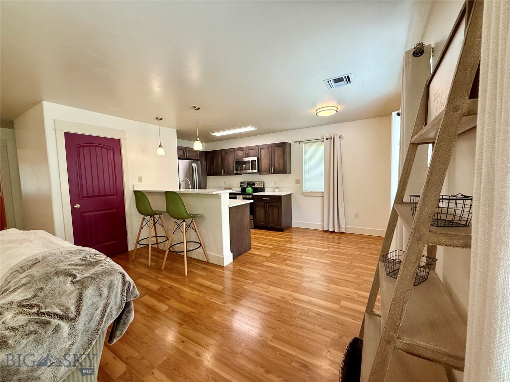 2115 Durston Road 13