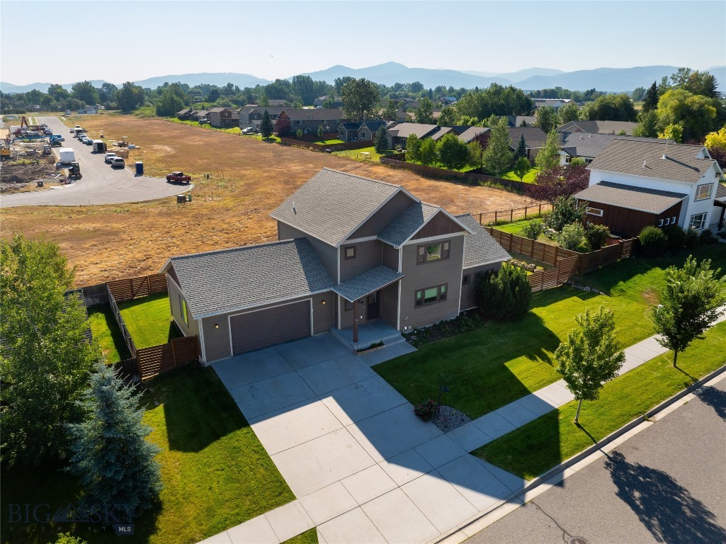 54 Falconers Way