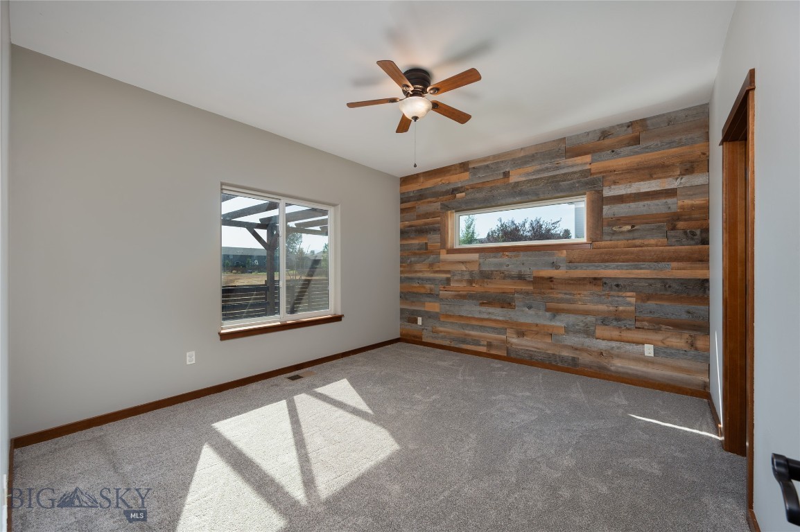 54 Falconers Way