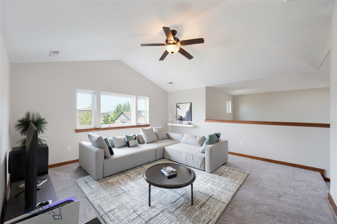 54 Falconers Way