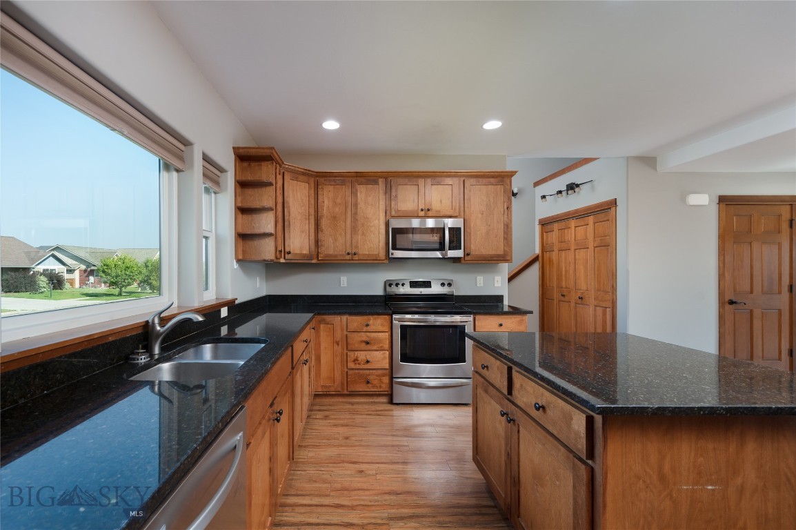54 Falconers Way