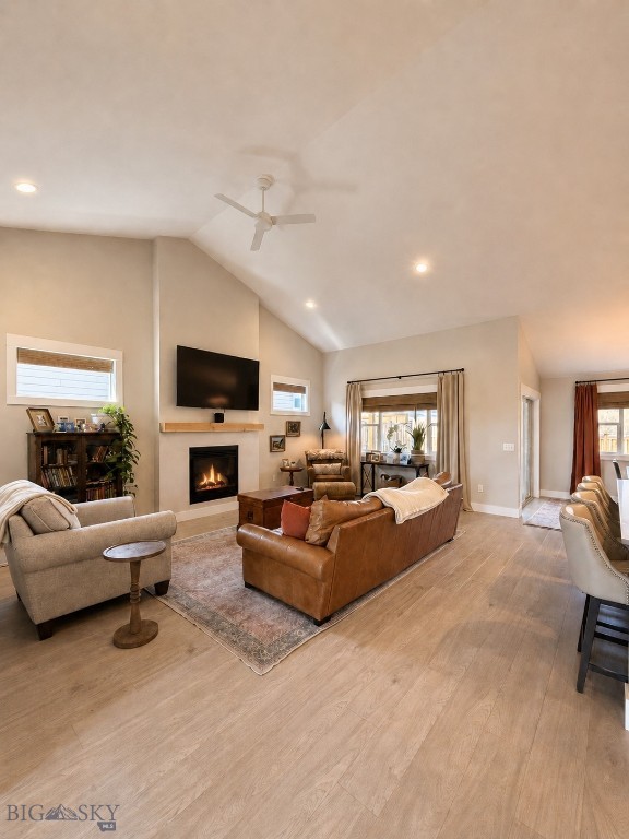 1005 Pryor Lane