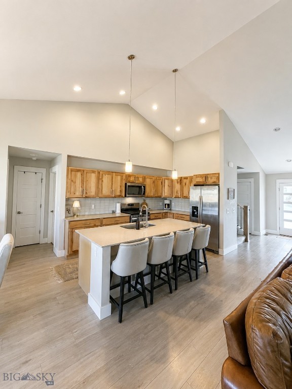 1005 Pryor Lane