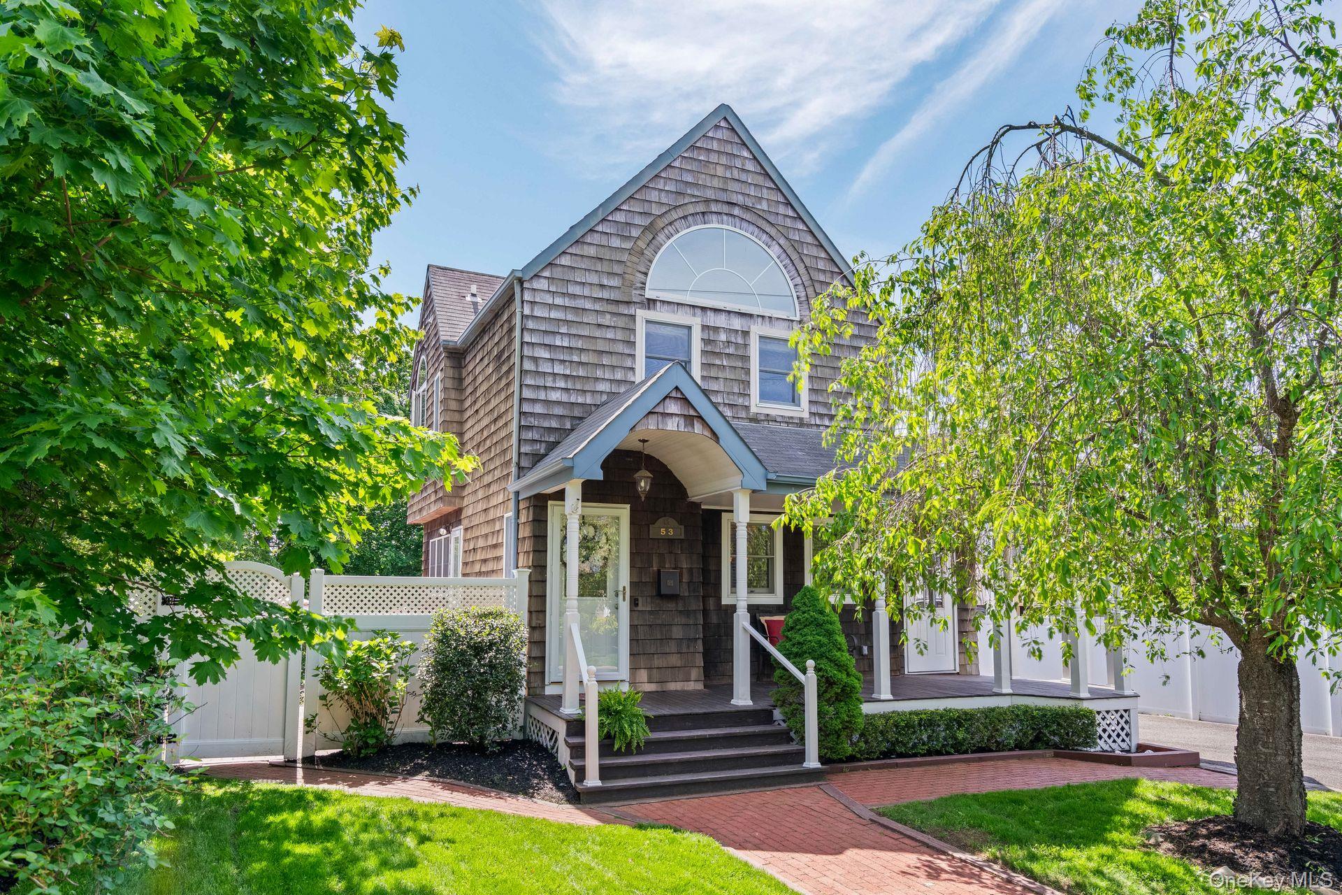 53 Irwin Place