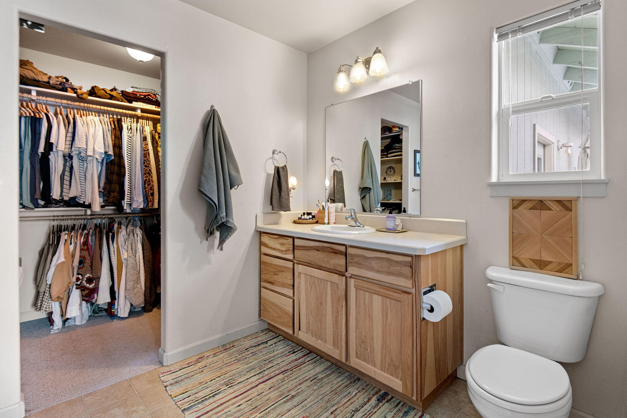 1502 NW Davenport Avenue