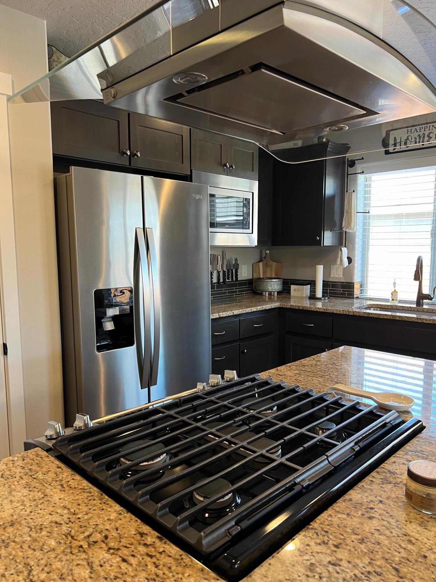 2562 NW Greenwood Avenue