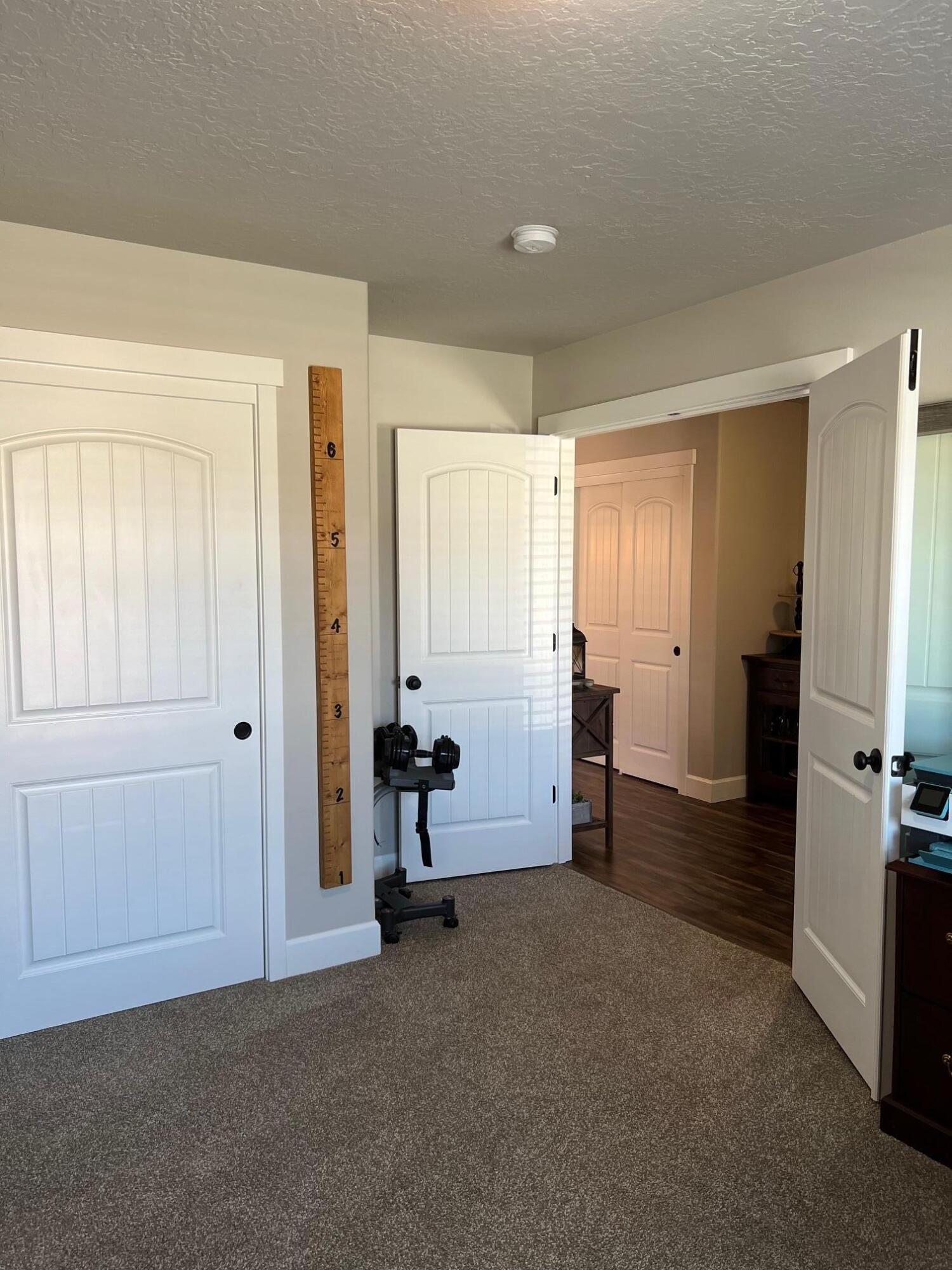 2562 NW Greenwood Avenue