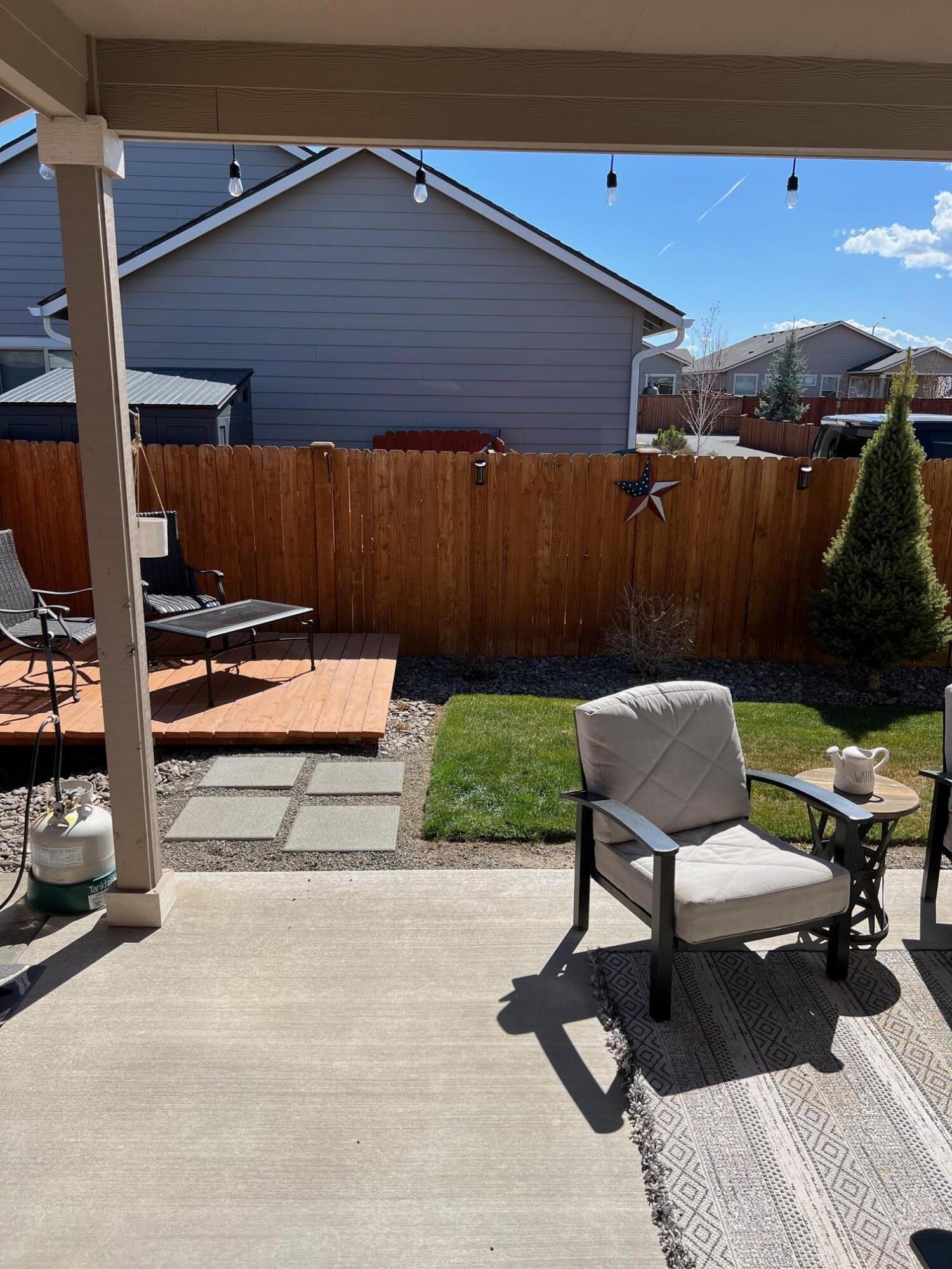 2562 NW Greenwood Avenue