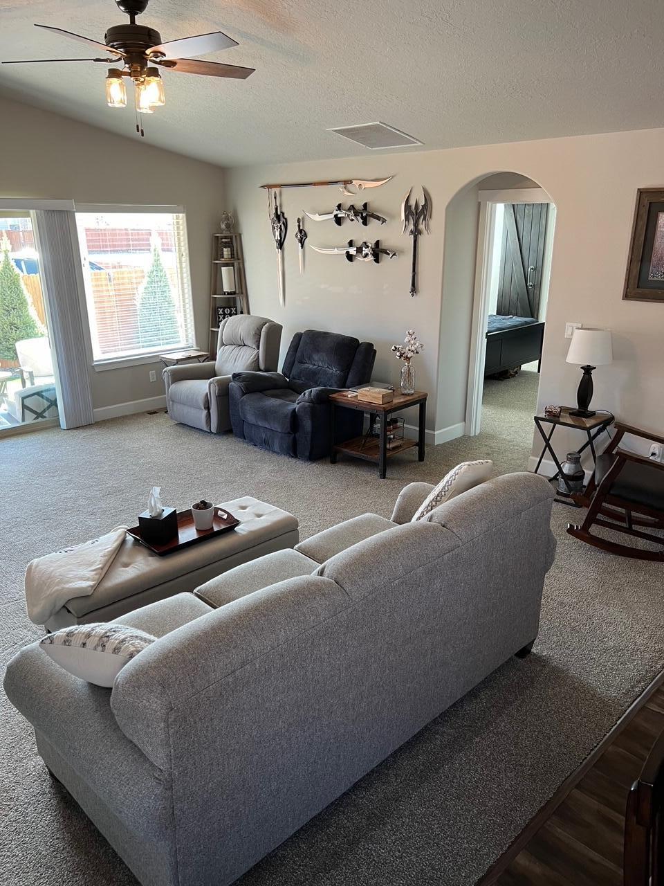 2562 NW Greenwood Avenue