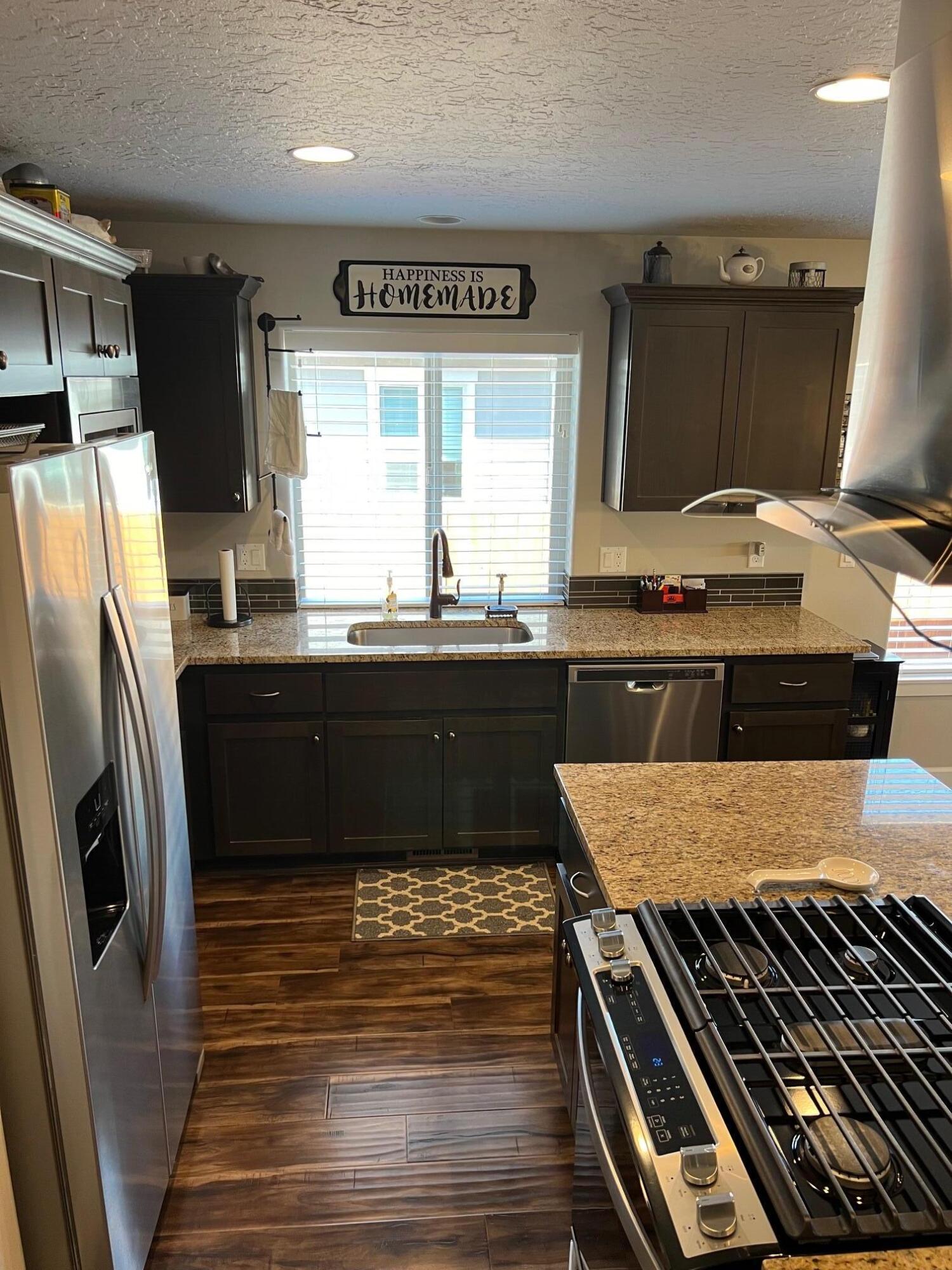 2562 NW Greenwood Avenue