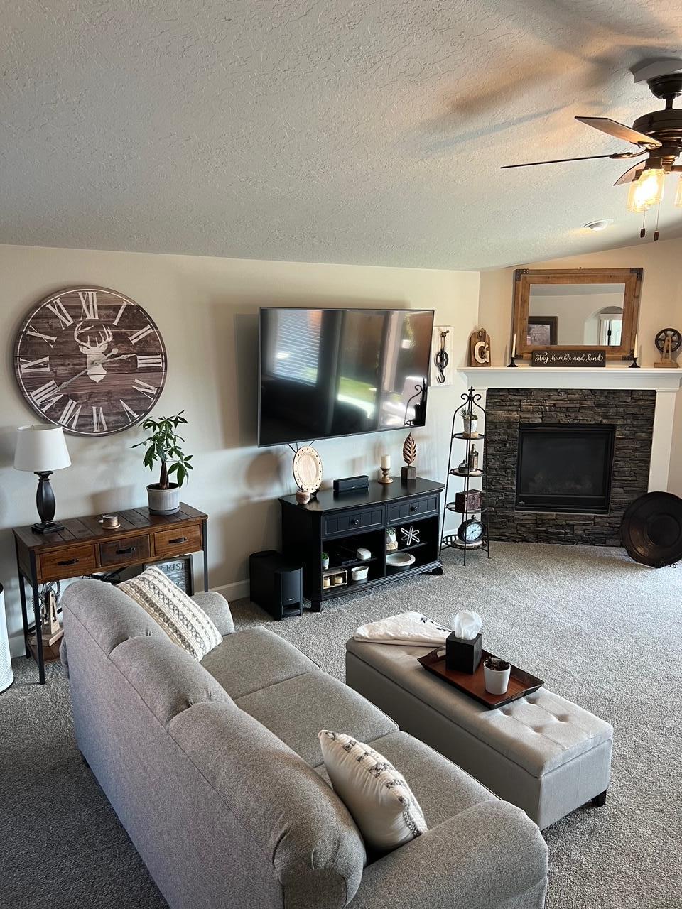 2562 NW Greenwood Avenue