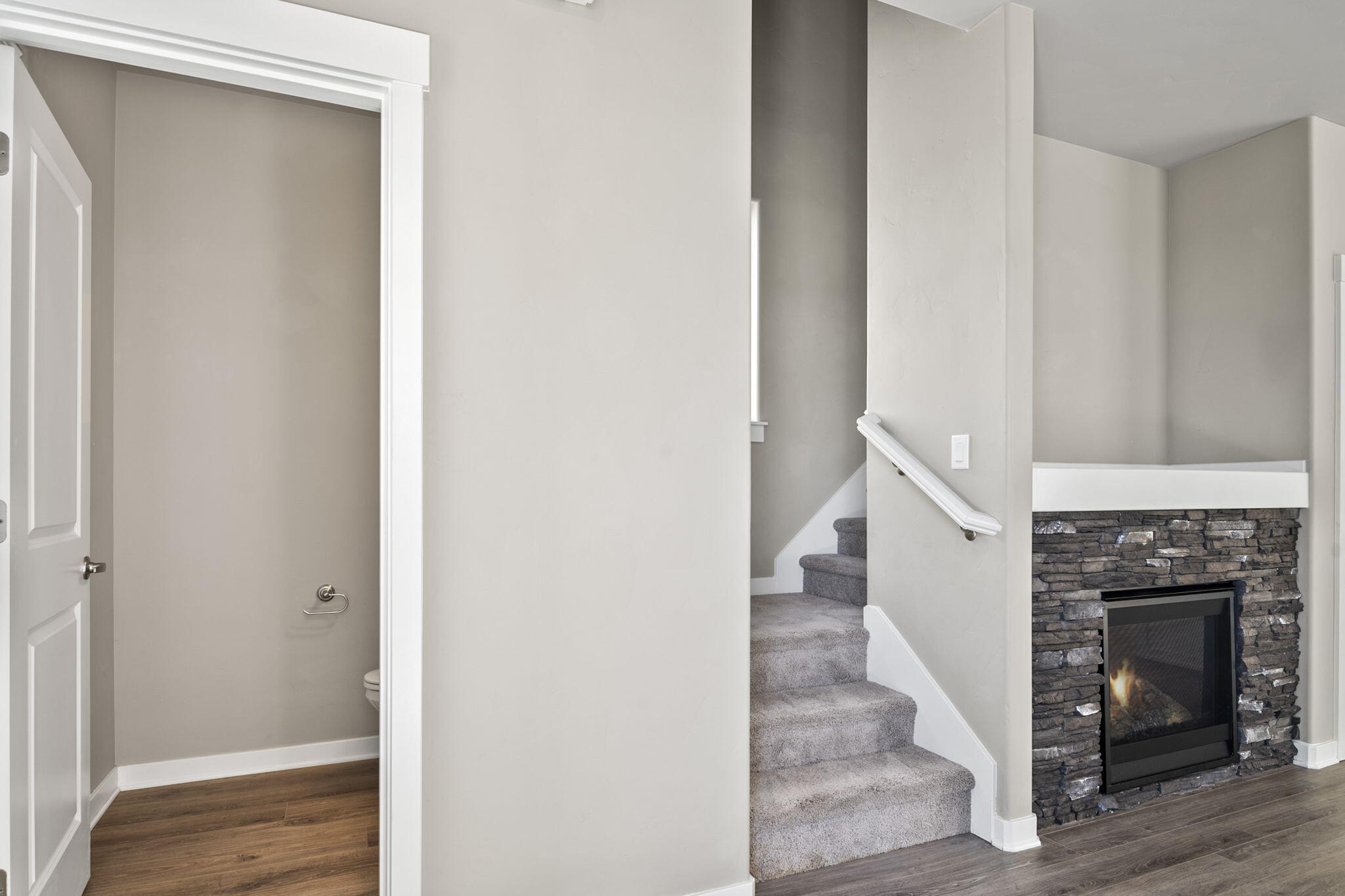 4362 SW Canal Boulevard