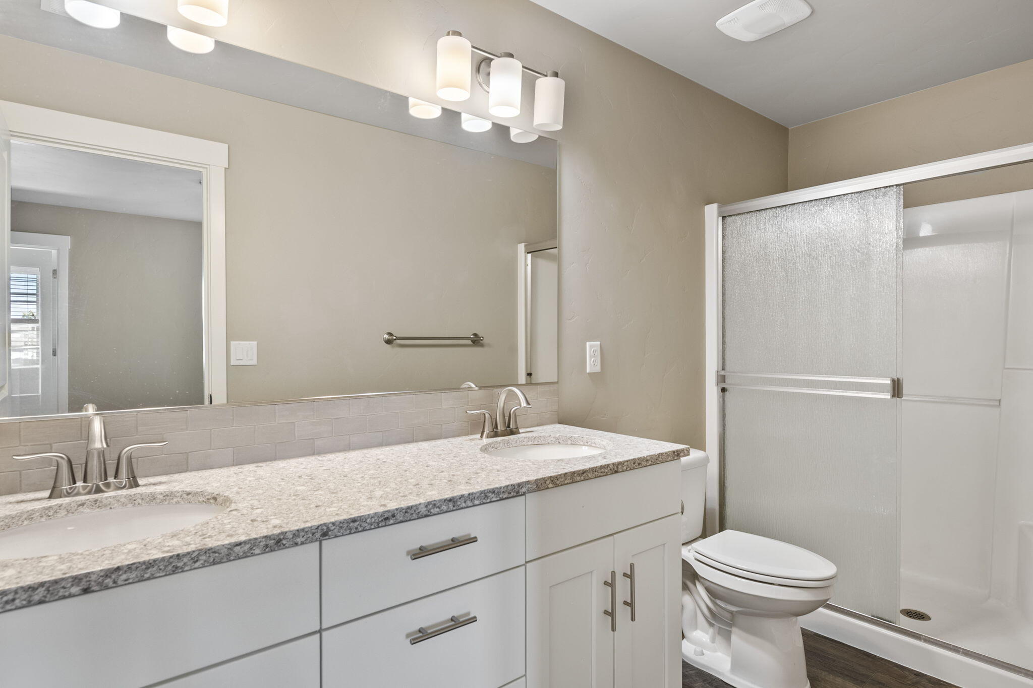 4362 SW Canal Boulevard