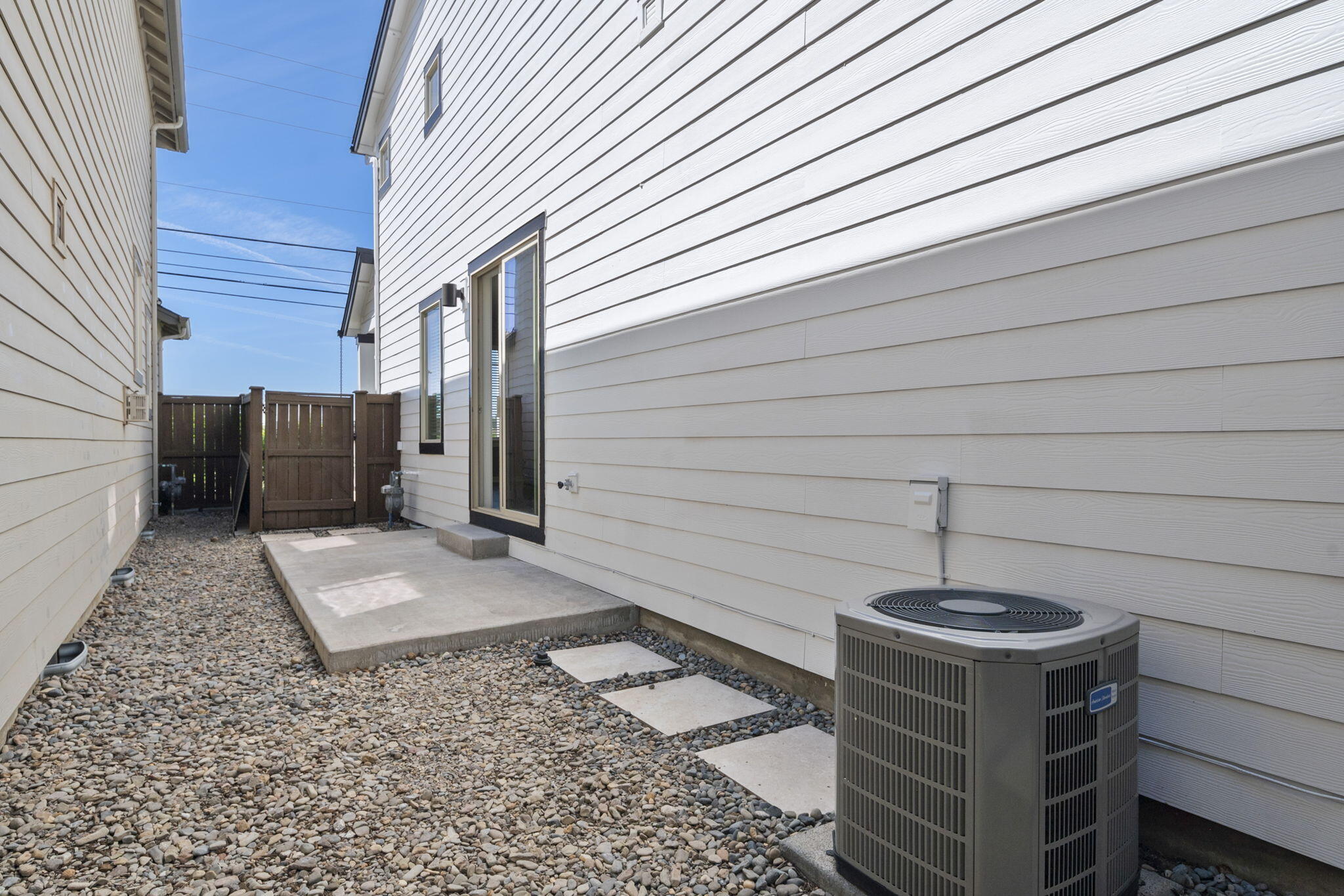 4362 SW Canal Boulevard