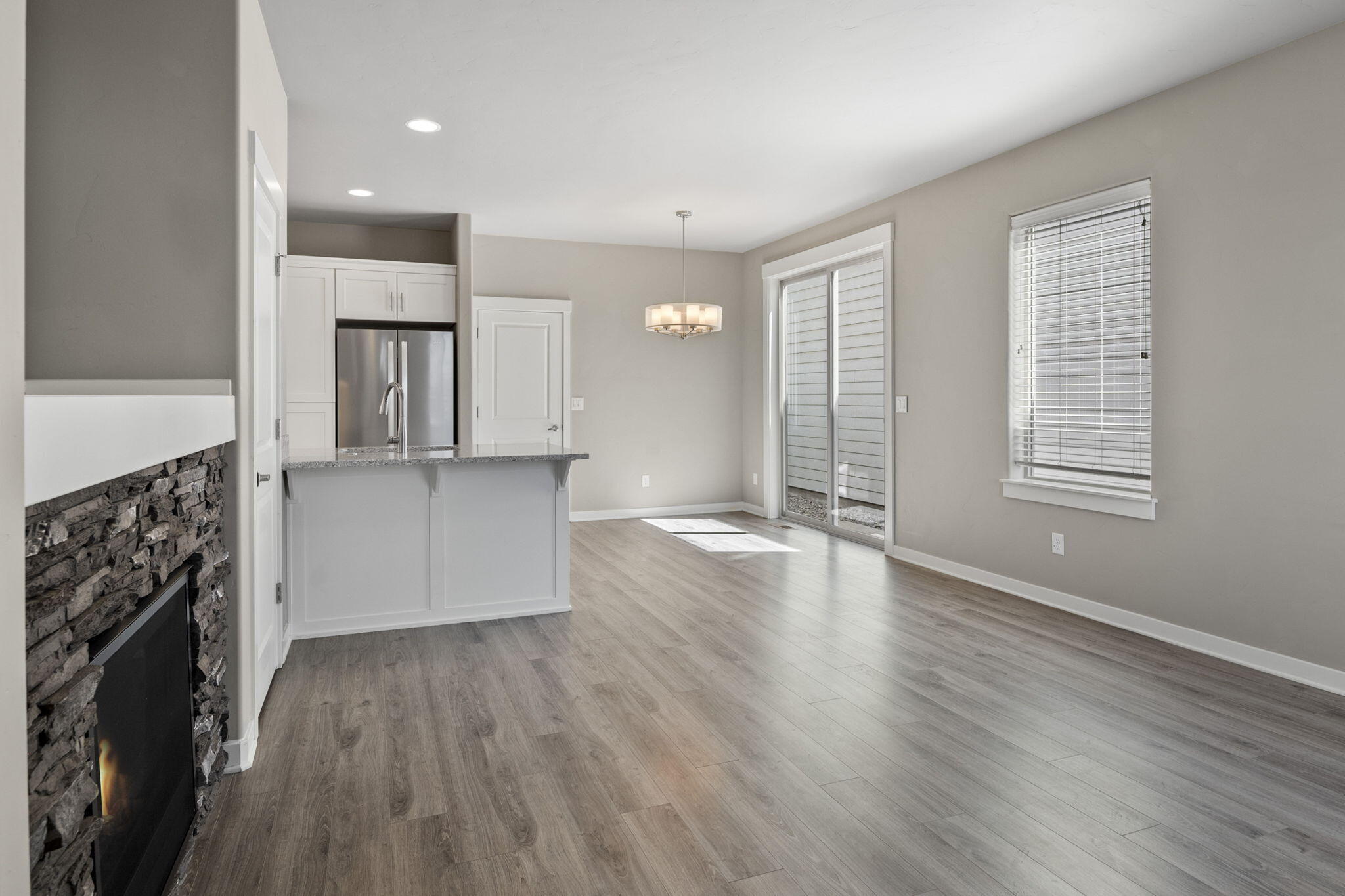 4362 SW Canal Boulevard