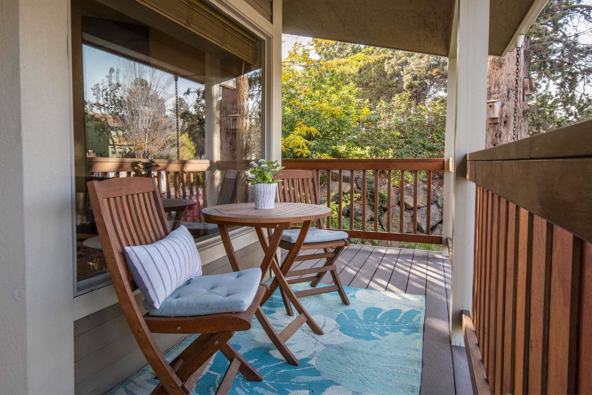 1741 NE Cackler Lane