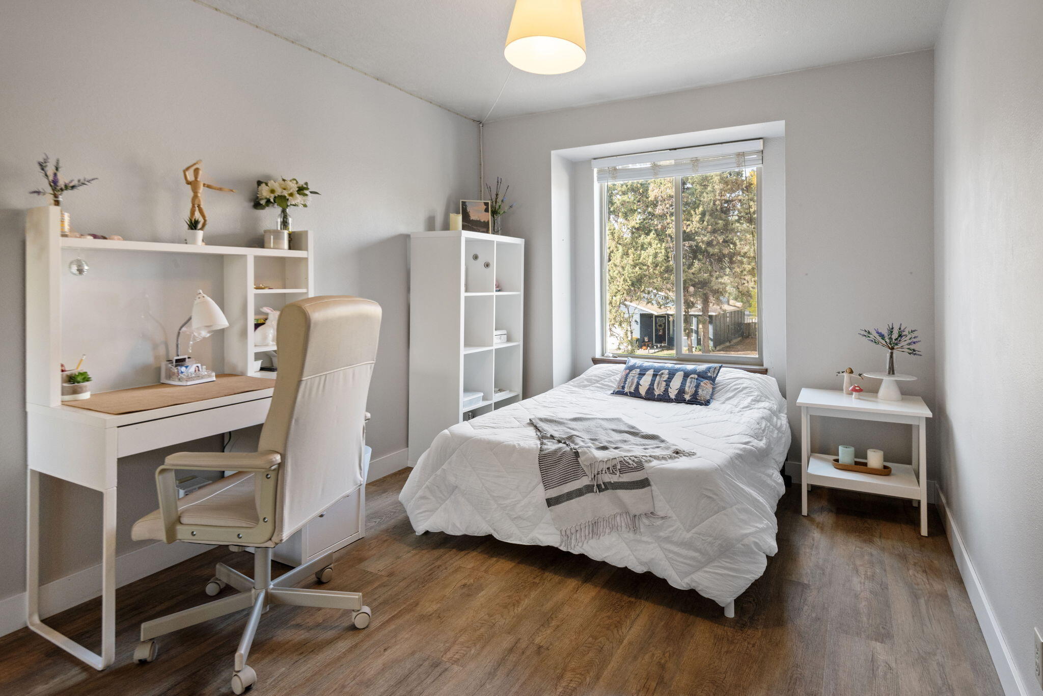 1741 NE Cackler Lane