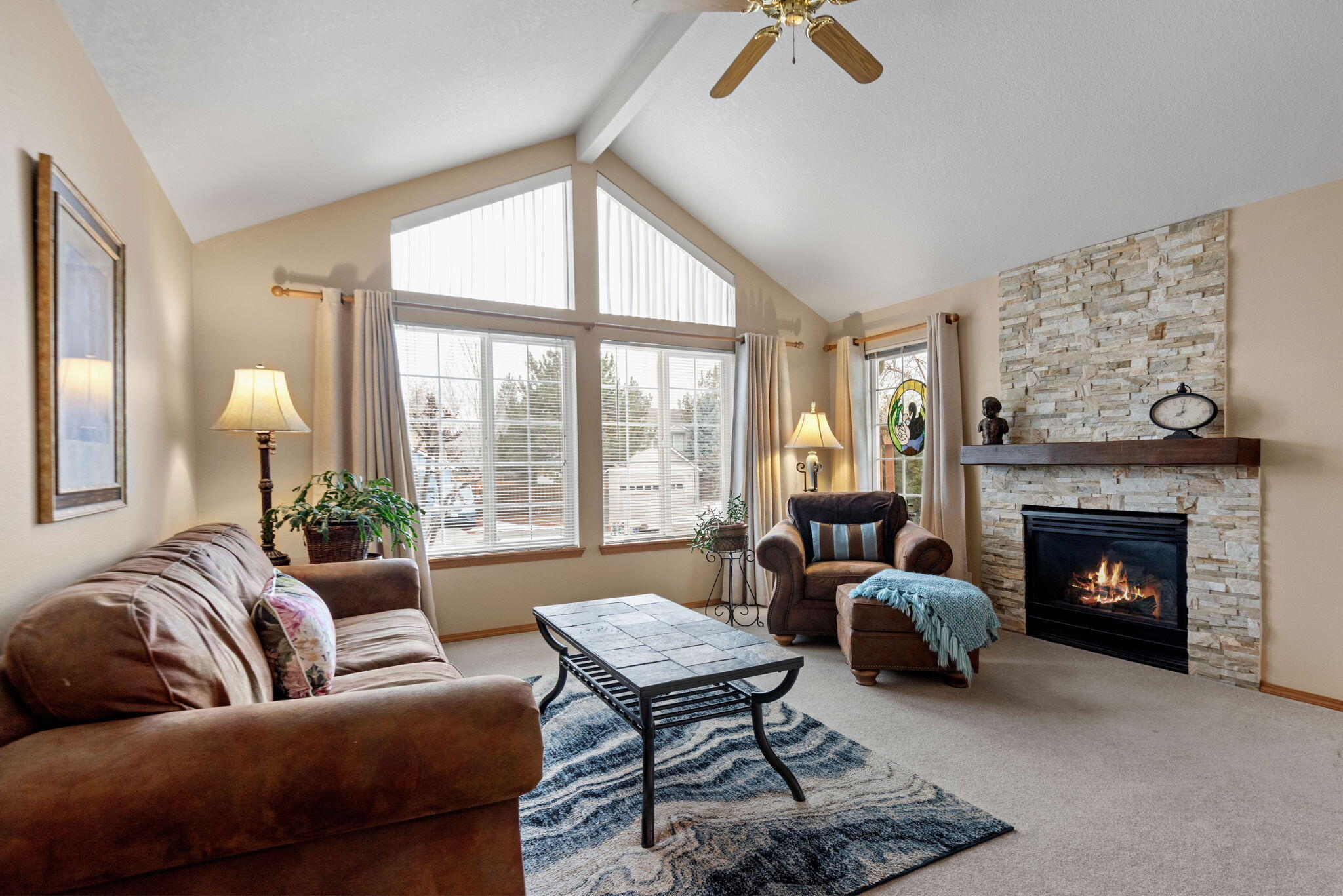 1100 NE Locksley Drive