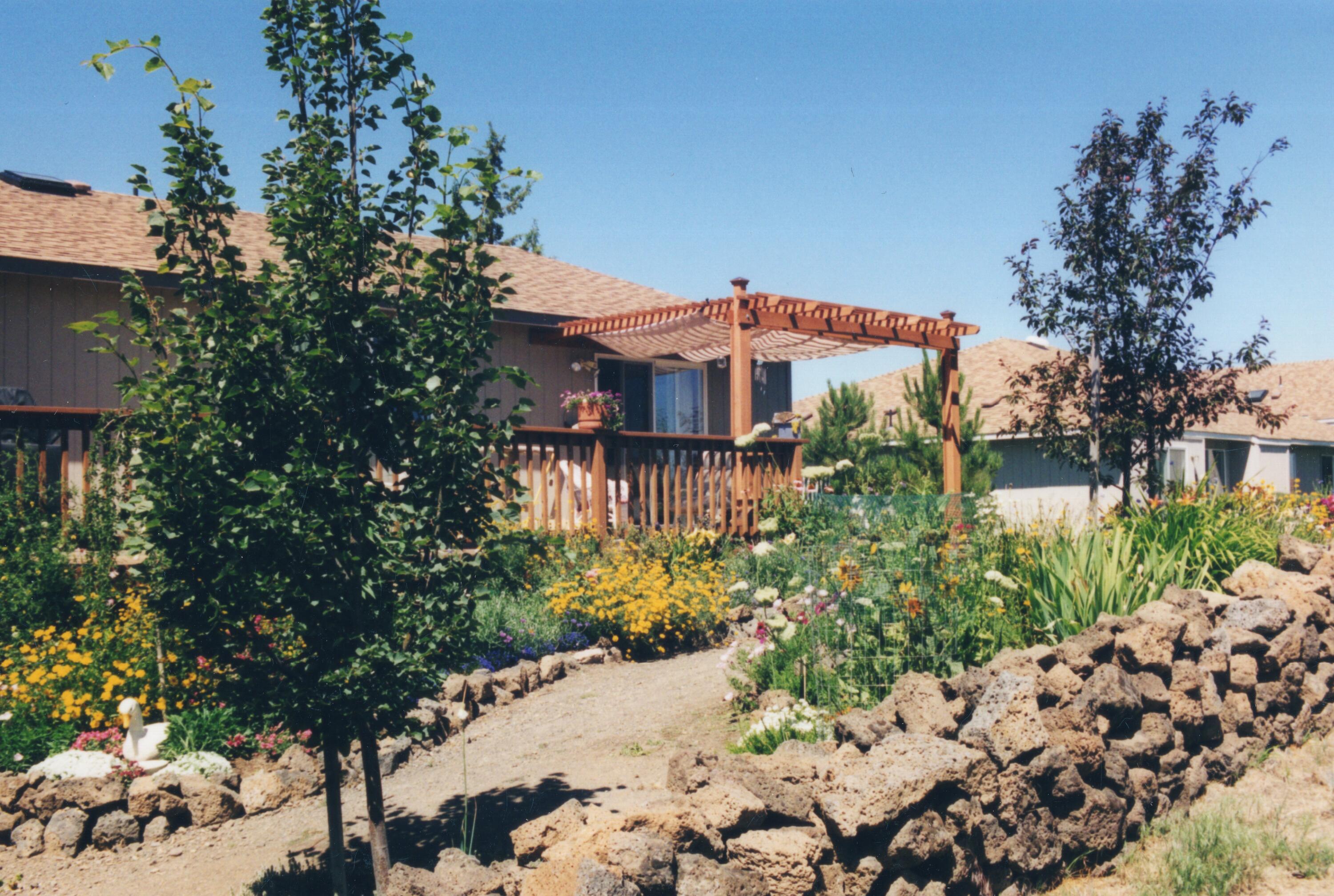 1100 NE Locksley Drive