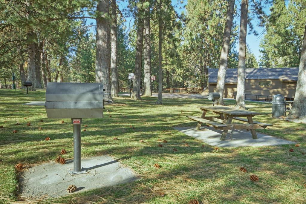 18575 SW Century Drive, 1235 B & C