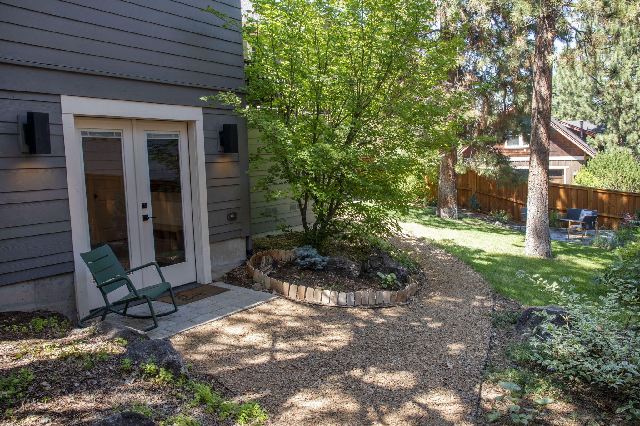 2386 NW Lemhi Pass Drive