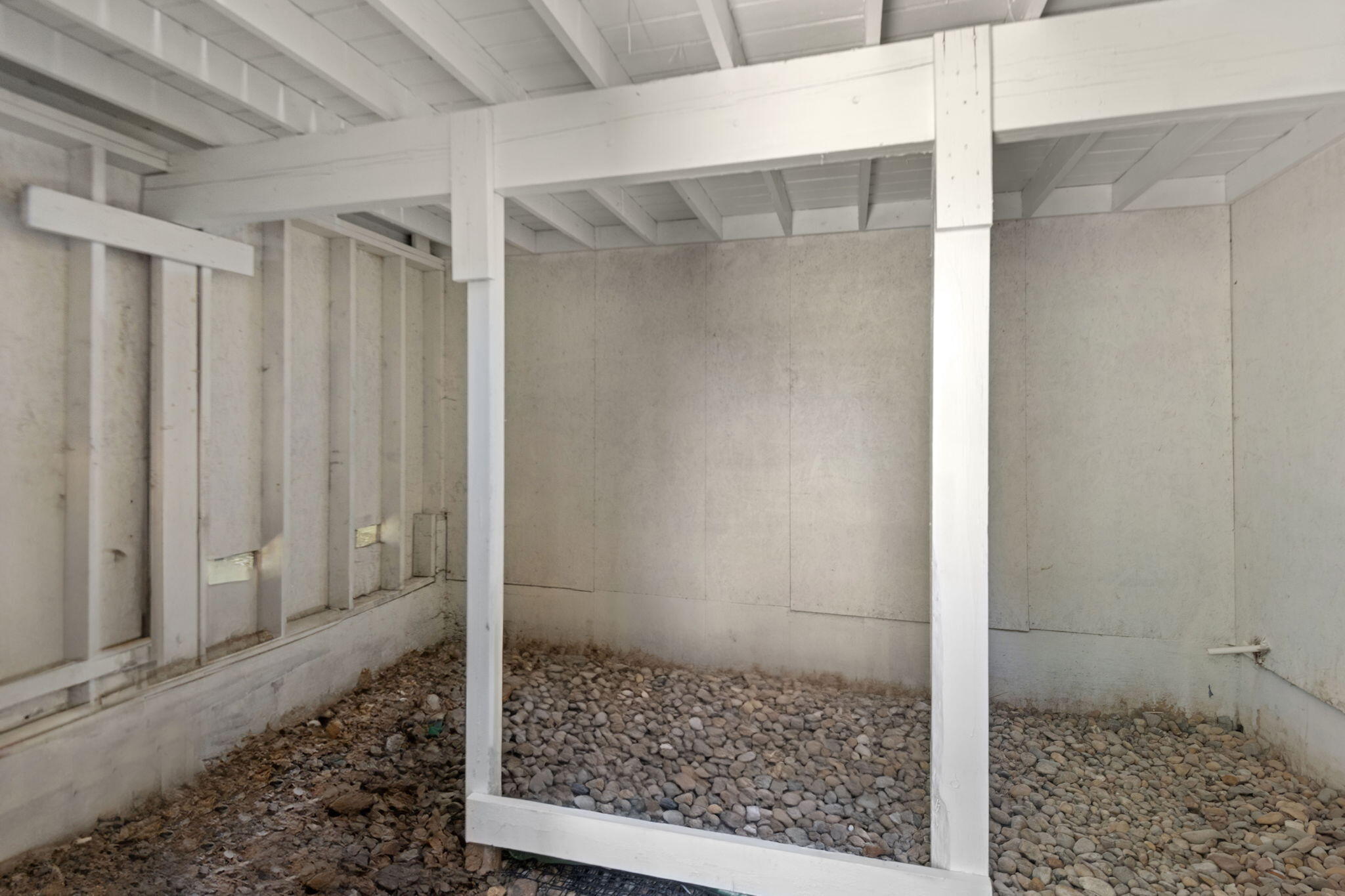 2386 NW Lemhi Pass Drive