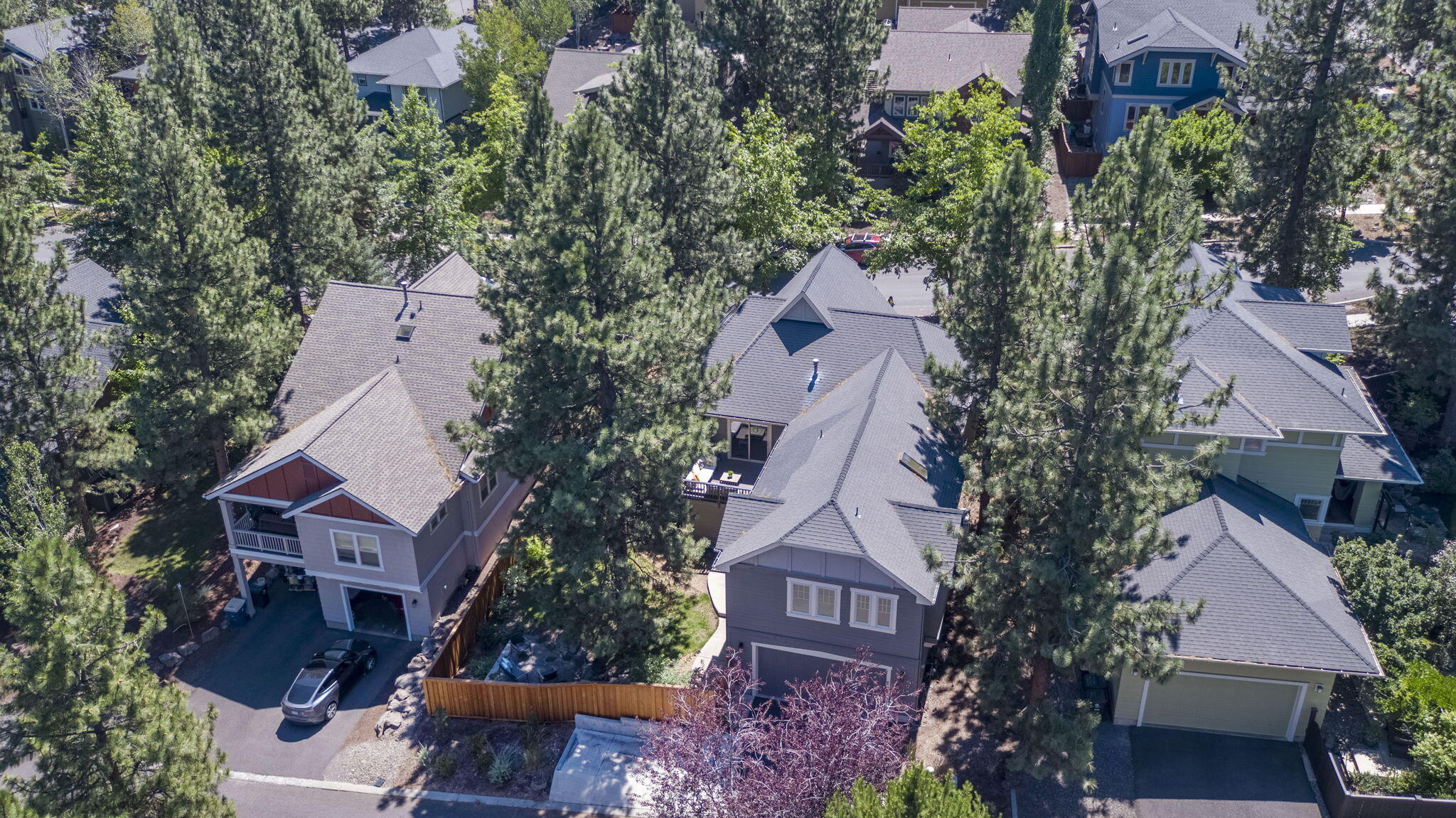 2386 NW Lemhi Pass Drive