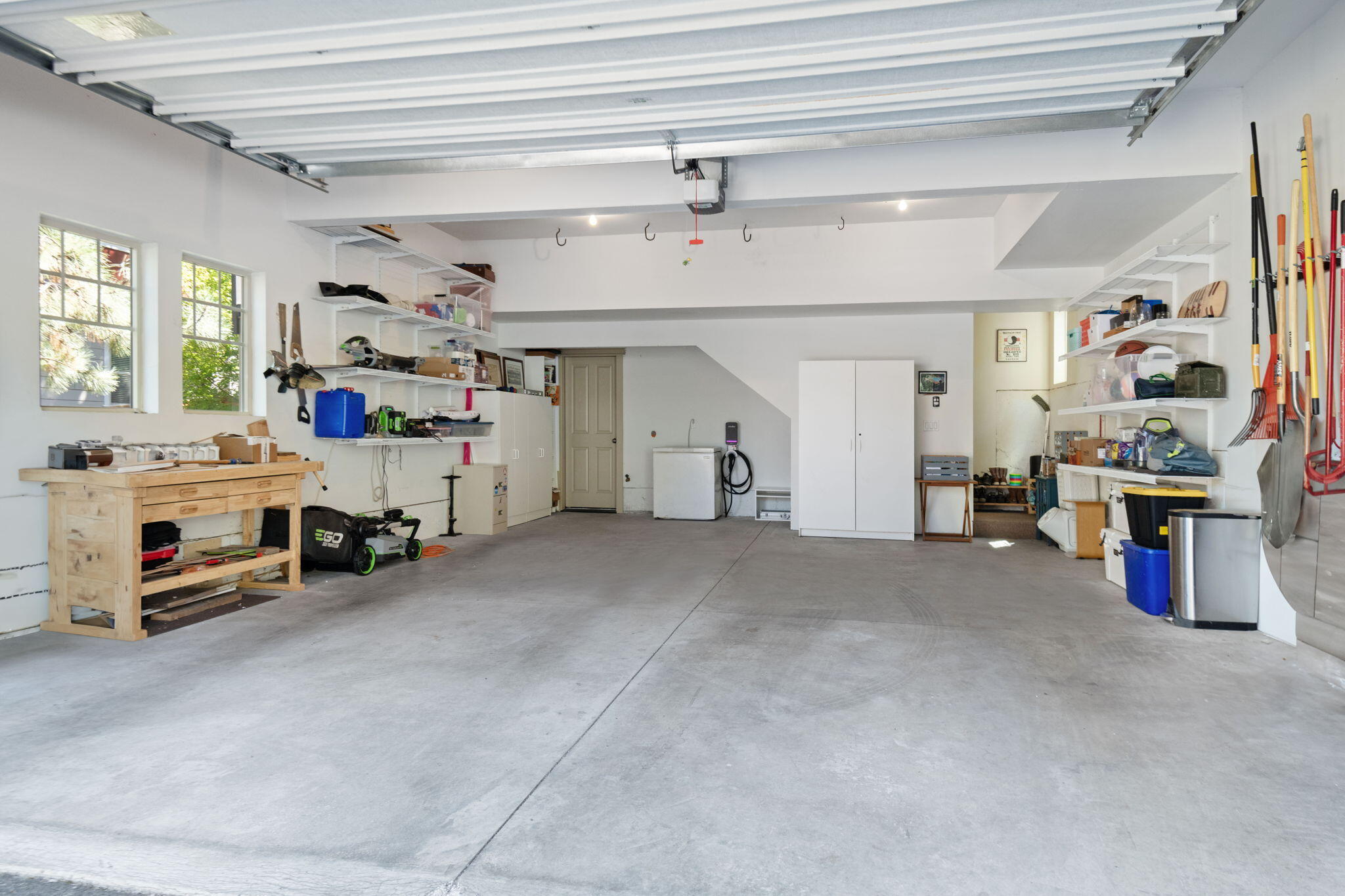 2386 NW Lemhi Pass Drive