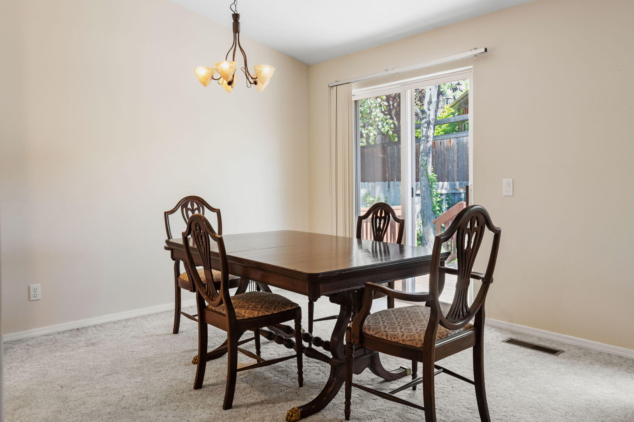 527 SW Forest Grove Drive